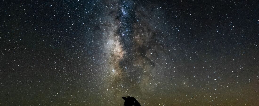 Sol, Luna y Ascendente: el trío que define tu carta astral